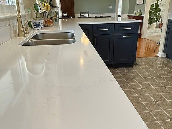 New Quartz Countertops