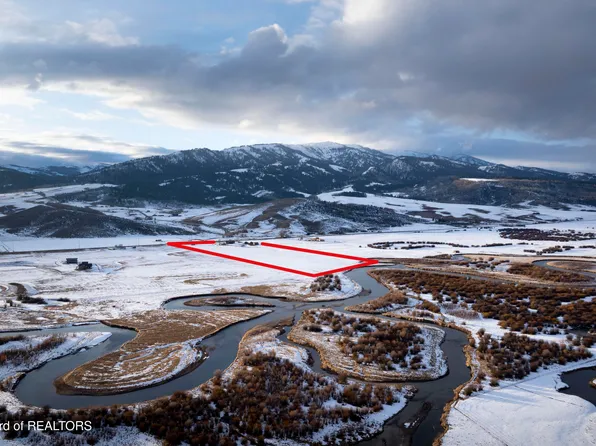 5352 County Road 114, Etna, WY 83118