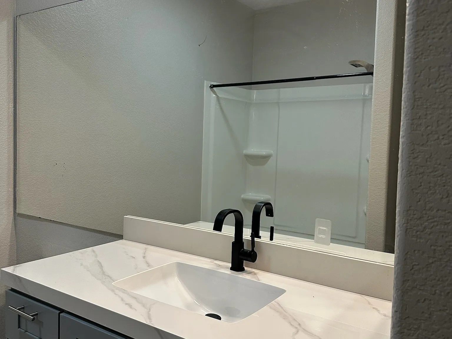 3 bed, 1232 sqft, $2,800 — Photo 4