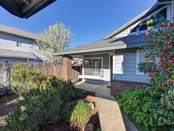 5th image of 8055 Boeger Ct