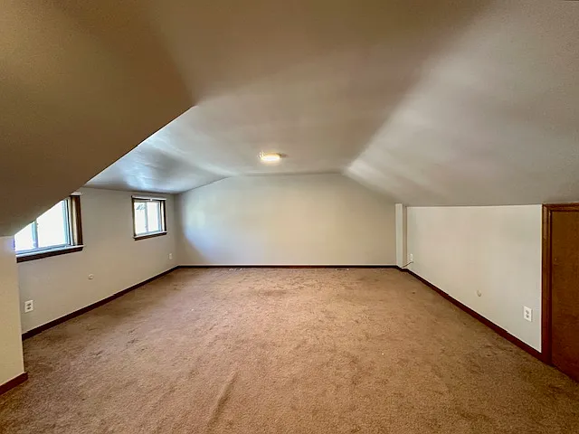 2 bed, $1,200 — Photo 2