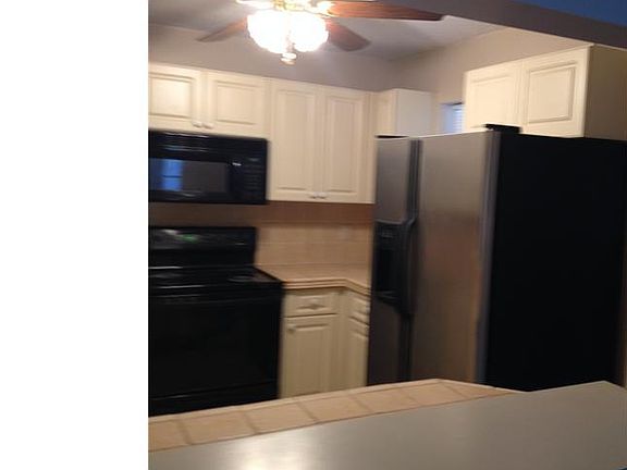 3rd image of 10609 Royal Palm Blvd #5