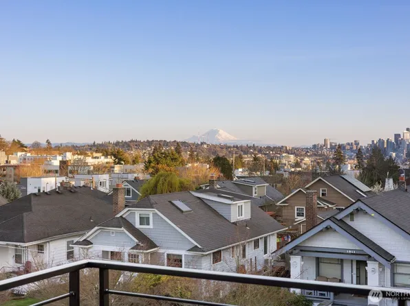 1004 N 48th Street, Seattle, WA 98103