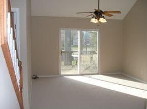 2nd image of 412 E Laurelwood Dr