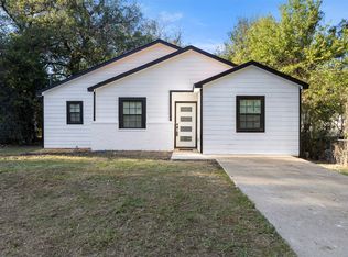1615 Presidio Ave, Dallas, TX 75216