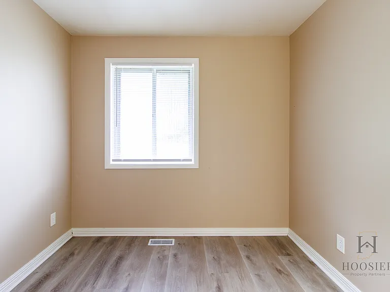 3914 Richelieu Rd — Photo 13