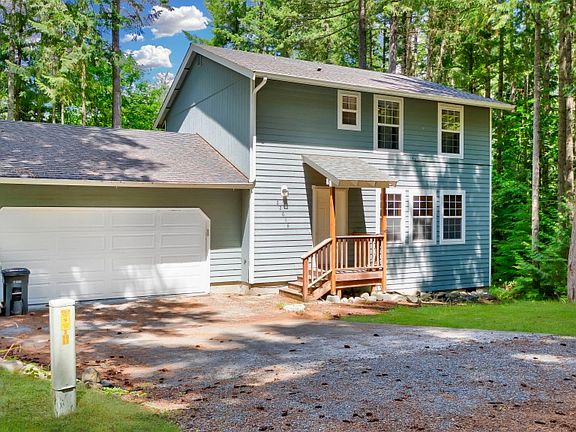2nd image of 22616 Brookside Ct SE