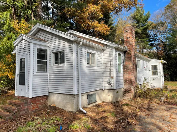 4 Maple Rd, Norfolk, MA 02056