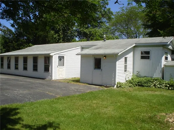 13615 Ridge Rd, West Springfield, PA 16443