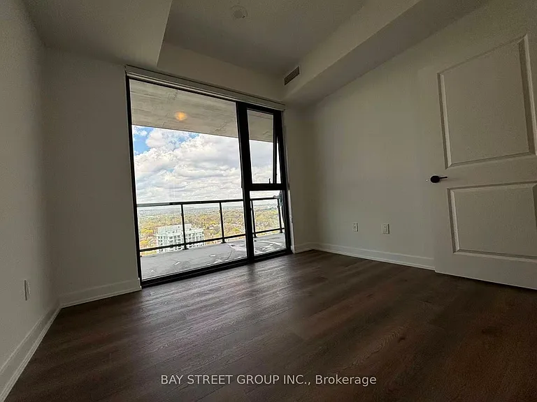 2075 Lakeshore Rd #2101 — Photo 7