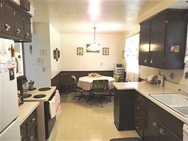 5th image of 1856 Caronia Dr