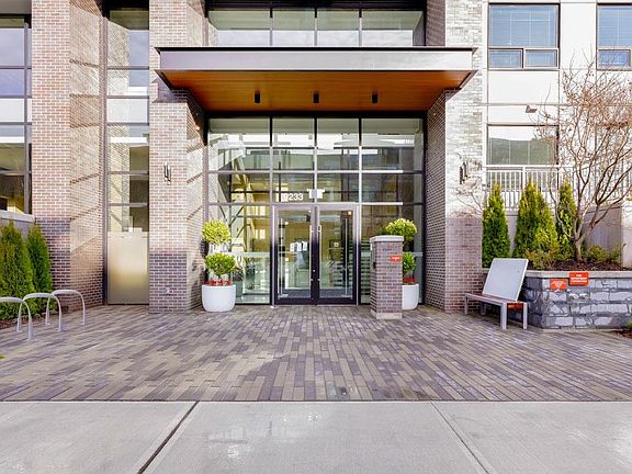 2nd image of 9213 Odlin Rd #322