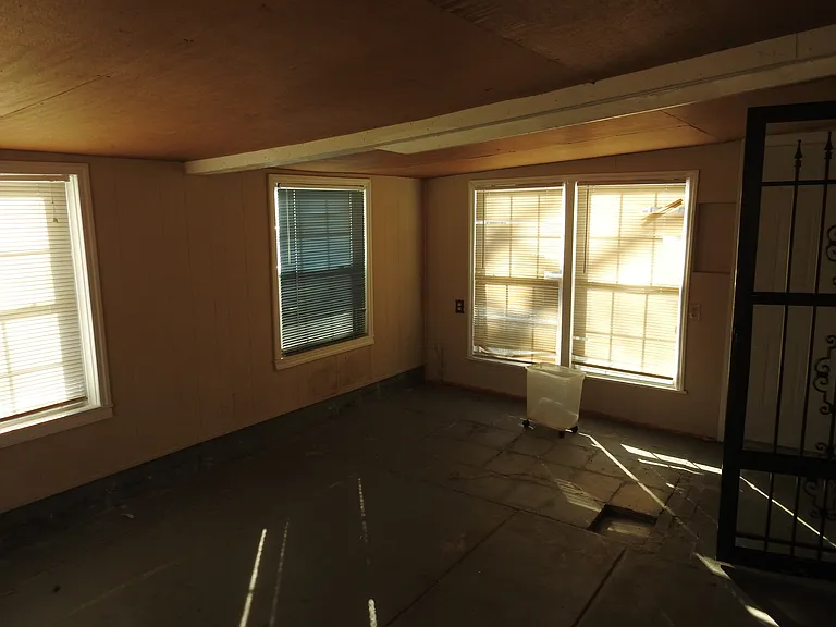 7044 Norma St — Photo 16