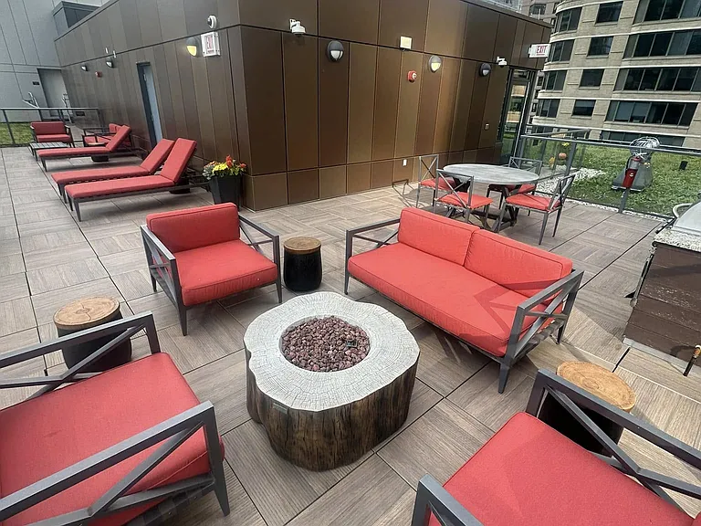 Sienna Chicago — Photo 7