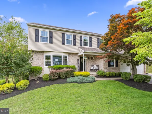 37 Woodward Dr, Wilmington, DE 19808