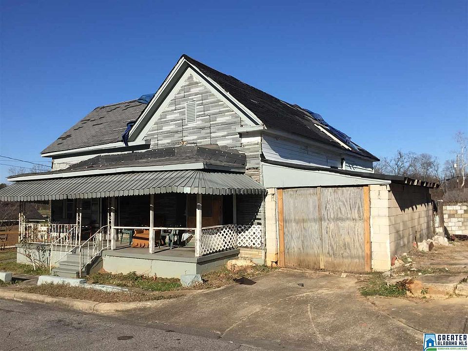 2nd image of 351 Court F