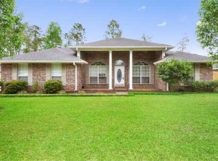 108222 Kapalama Dr, Diamondhead, MS 39525