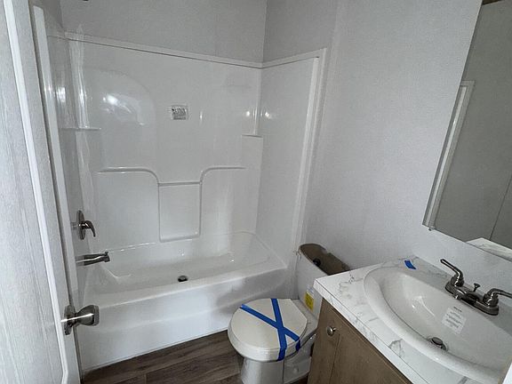 5th image of 217 Howlandville Rd