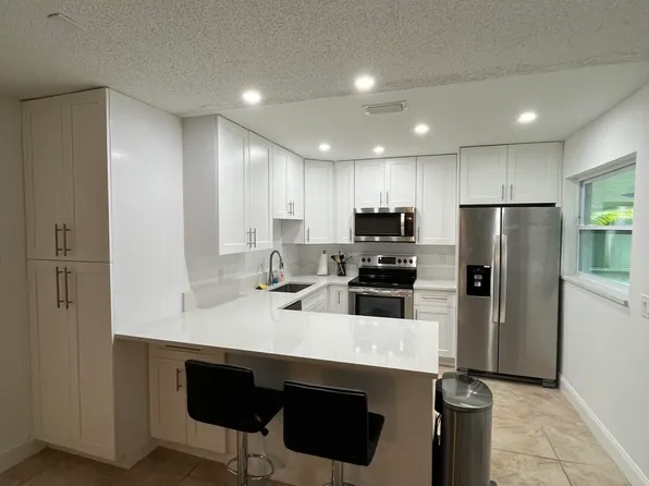 1979 Juno Road, North Palm Beach, FL 33408