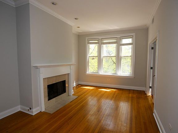 4th image of 3852 N Southport Ave #G2p