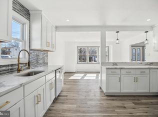 165 Central Ave, Woodbury Heights, NJ 08097