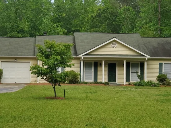 70 Covey Trl, Newnan, GA 30265