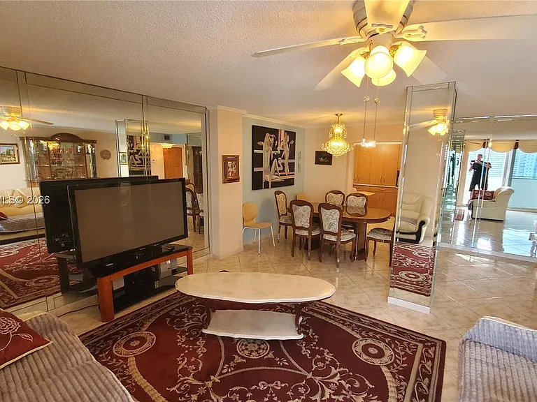 1833 S Ocean Dr #1506 — Photo 5