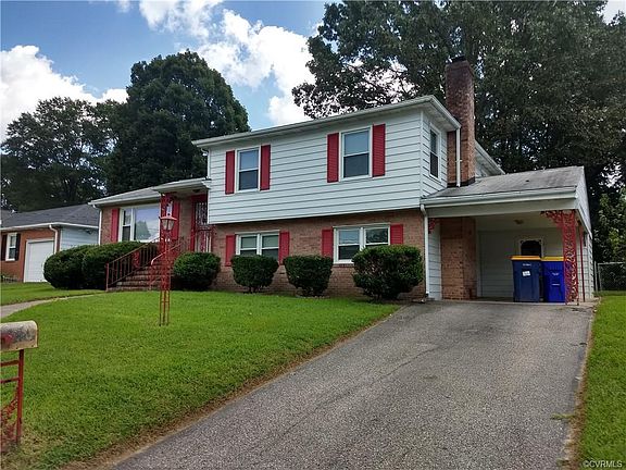 2nd image of 3304 Saint Charles St