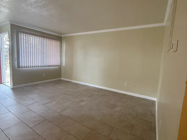 29-109 Faun Ln, Lemoore, CA