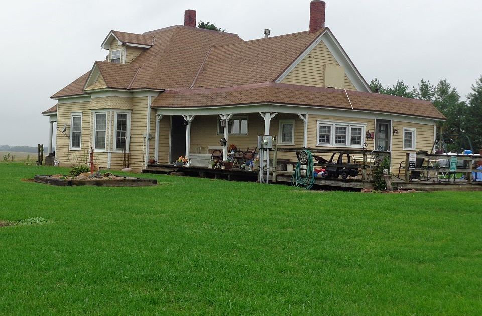 1st image of 8039 SW Fairview Rd
