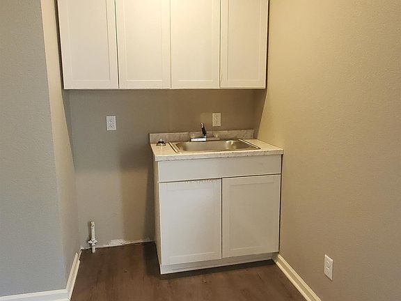 2nd image of 3110 Kensington Ave