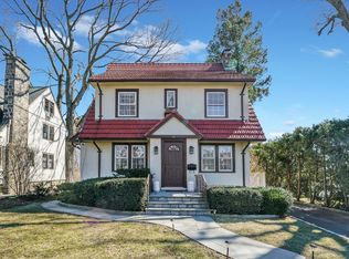 76 Yale Rd, Hartsdale, NY 10530