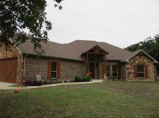 2195 Fm 1816, Bowie, TX 76230