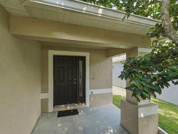 5th image of 18165 CANAL POINTE STREET