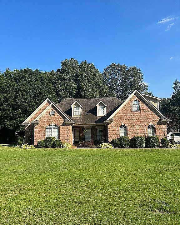 1st image of 8415 Westbrook Dr