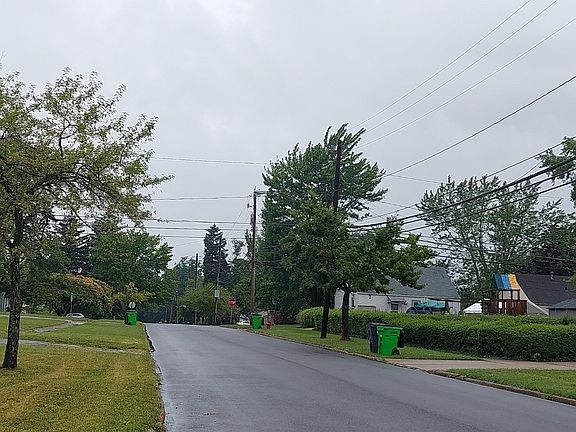 4th image of 163 The Mall