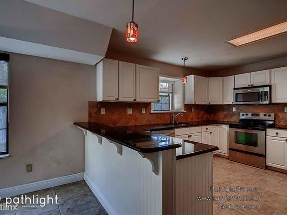 2nd image of 26109 Pine Valley Dr