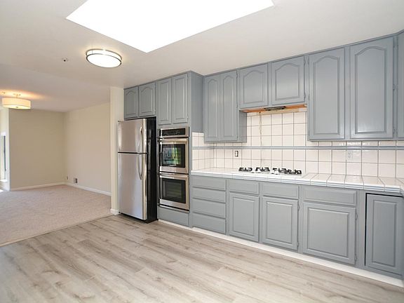 2nd image of 1442 Taraval St #3