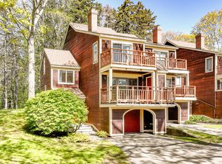 40 Harbor Dr #40, Lincolnville, ME 04849