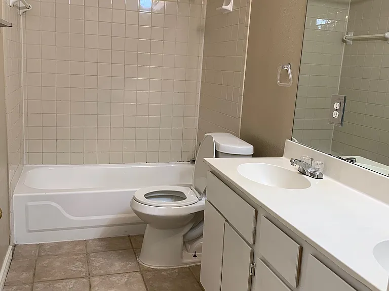 912 Keith Ln #A — Photo 38