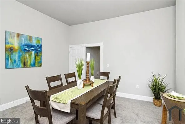 1627 N Caroline St — Photo 7
