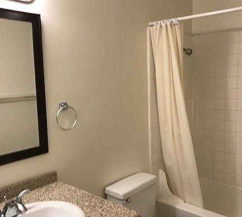 5th image of 1424 14th St APT 8