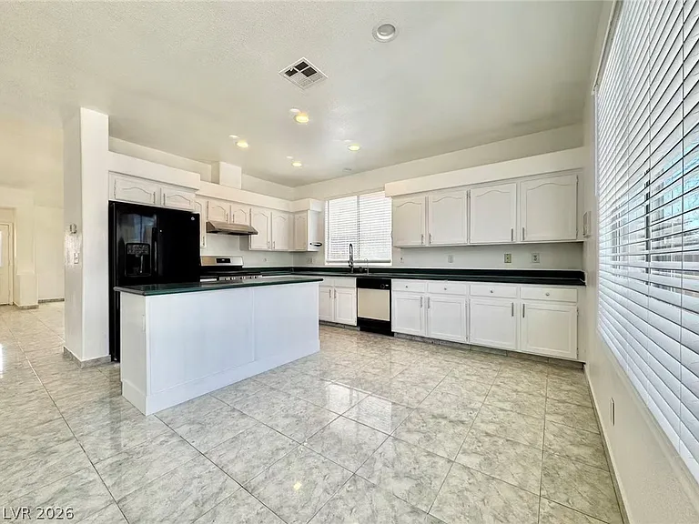 3829 Climbing Rose St — Photo 11