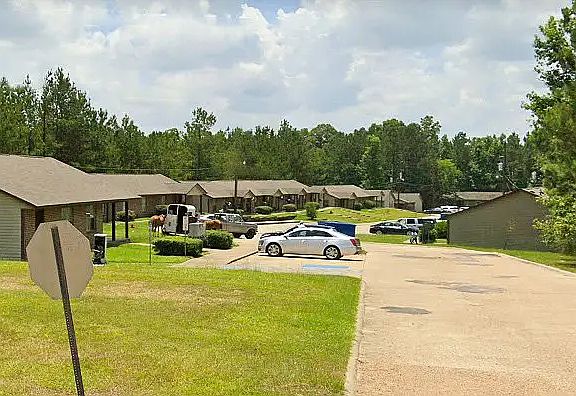 2nd image of 2533 Highway 10 #4644