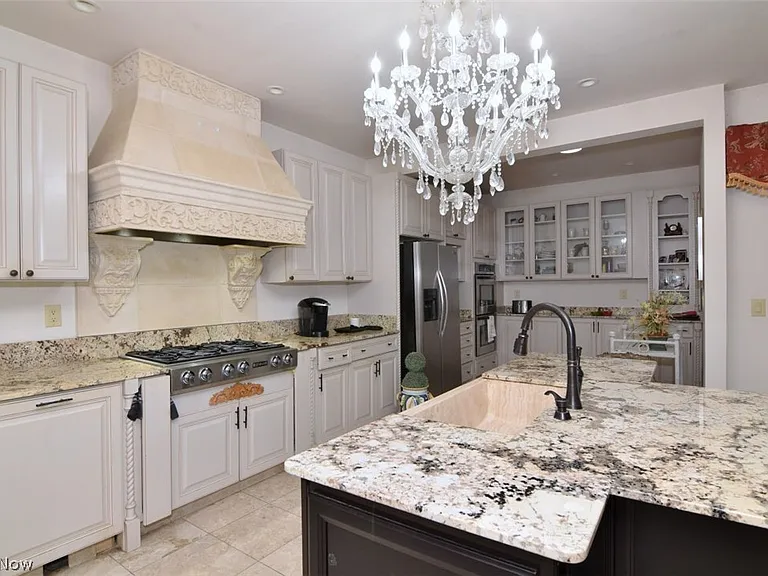 32049 Gates Mills Blvd — Photo 12
