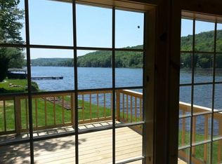 272 Puckerhuddle Rd, New Milford, PA 18834