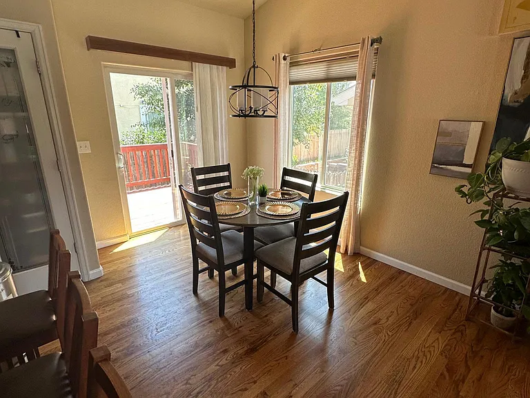 7615 Teocalli Point — Photo 3