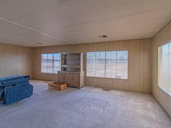 3rd image of 5805 W Harmon Ave Space 125