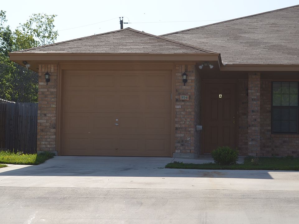1st image of 903 McClure Ln #A