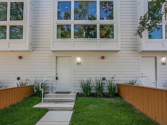 2nd image of 141 Catalpa Ave